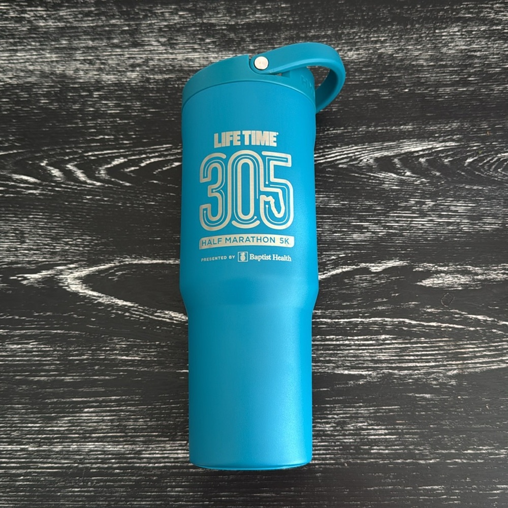 HydroJug Miami Lifetime 305 Half Marathon swag. Great for Runner training